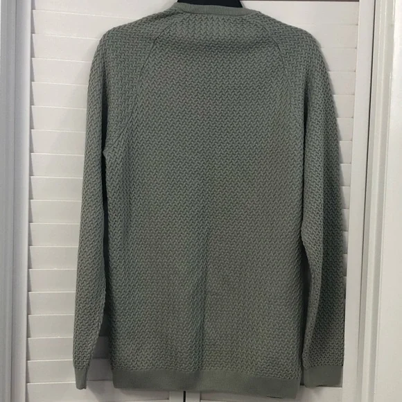 043 - ASOS Gray Crewneck Sweater with Textured Knit - Muscle fit - Picture 8 of 14